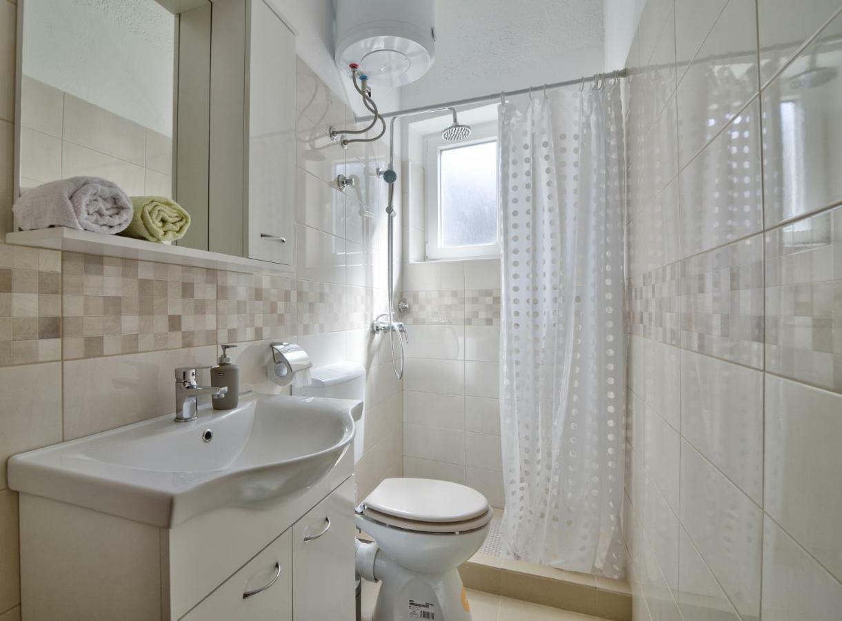 Apartment Fortica Senj  Buitenkant foto